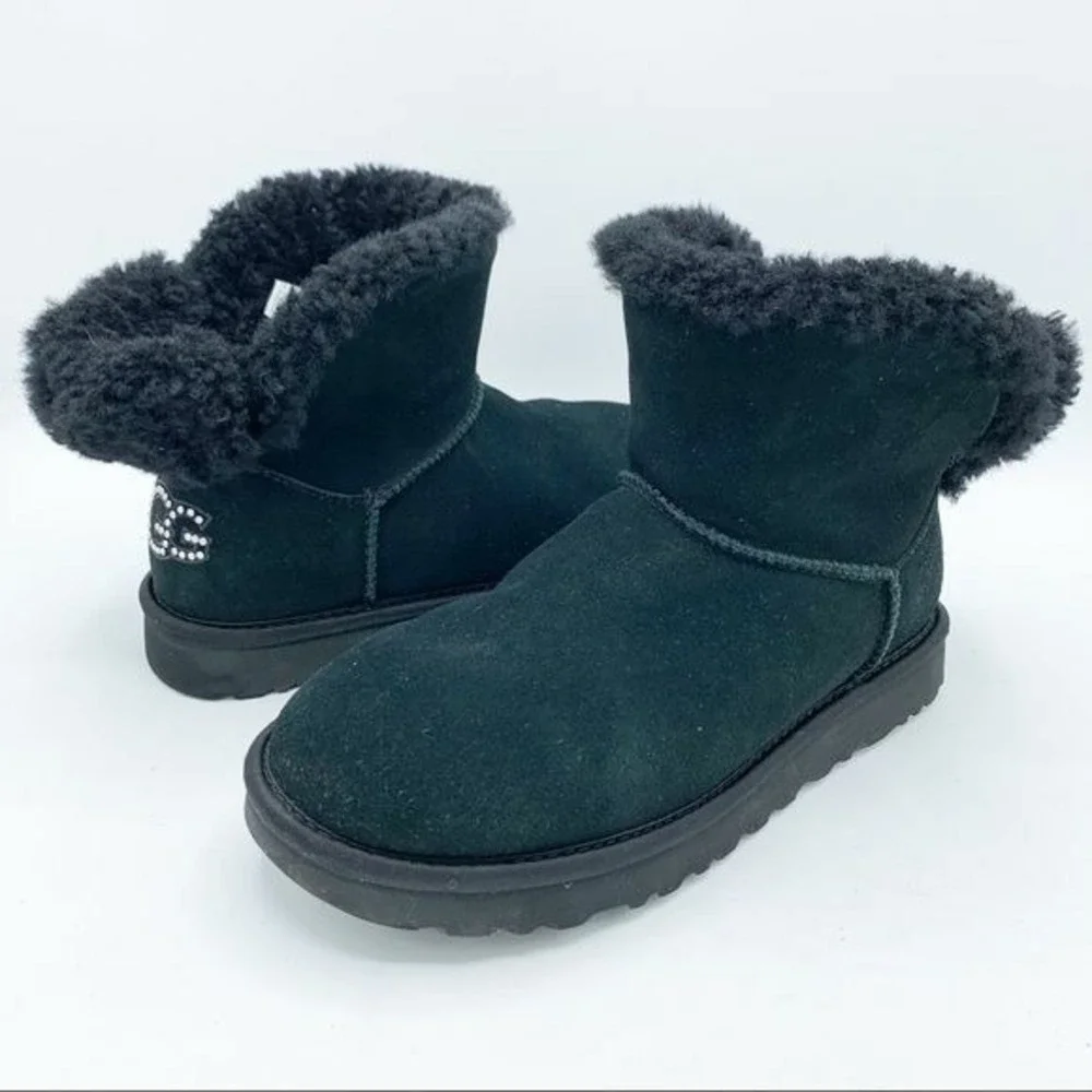 UGG women classic
